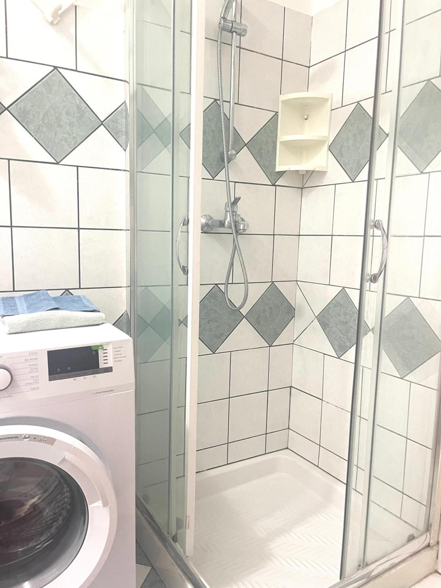 Apartment City Center トリエステ エクステリア 写真